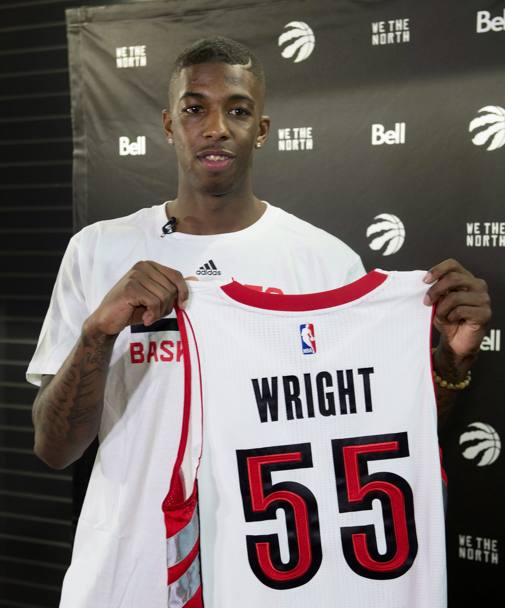 Delon Wright con la sua nuova 55 di Toronto. Ap